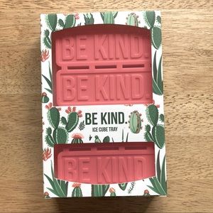❄️Be Kind Ice Cube Trays